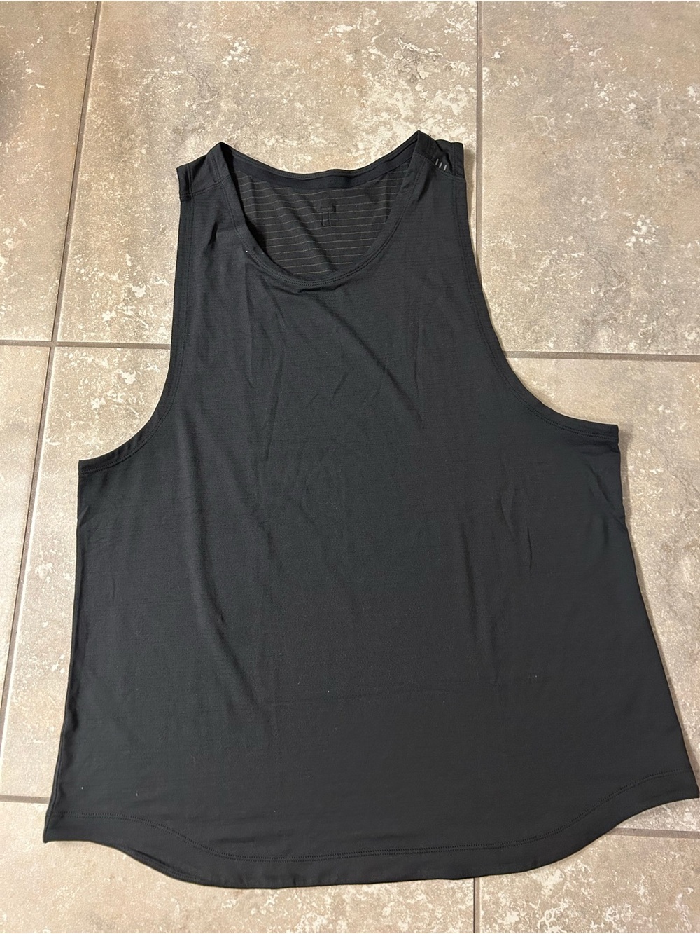 lululemon athletica Black Men's Tank Top (B1)